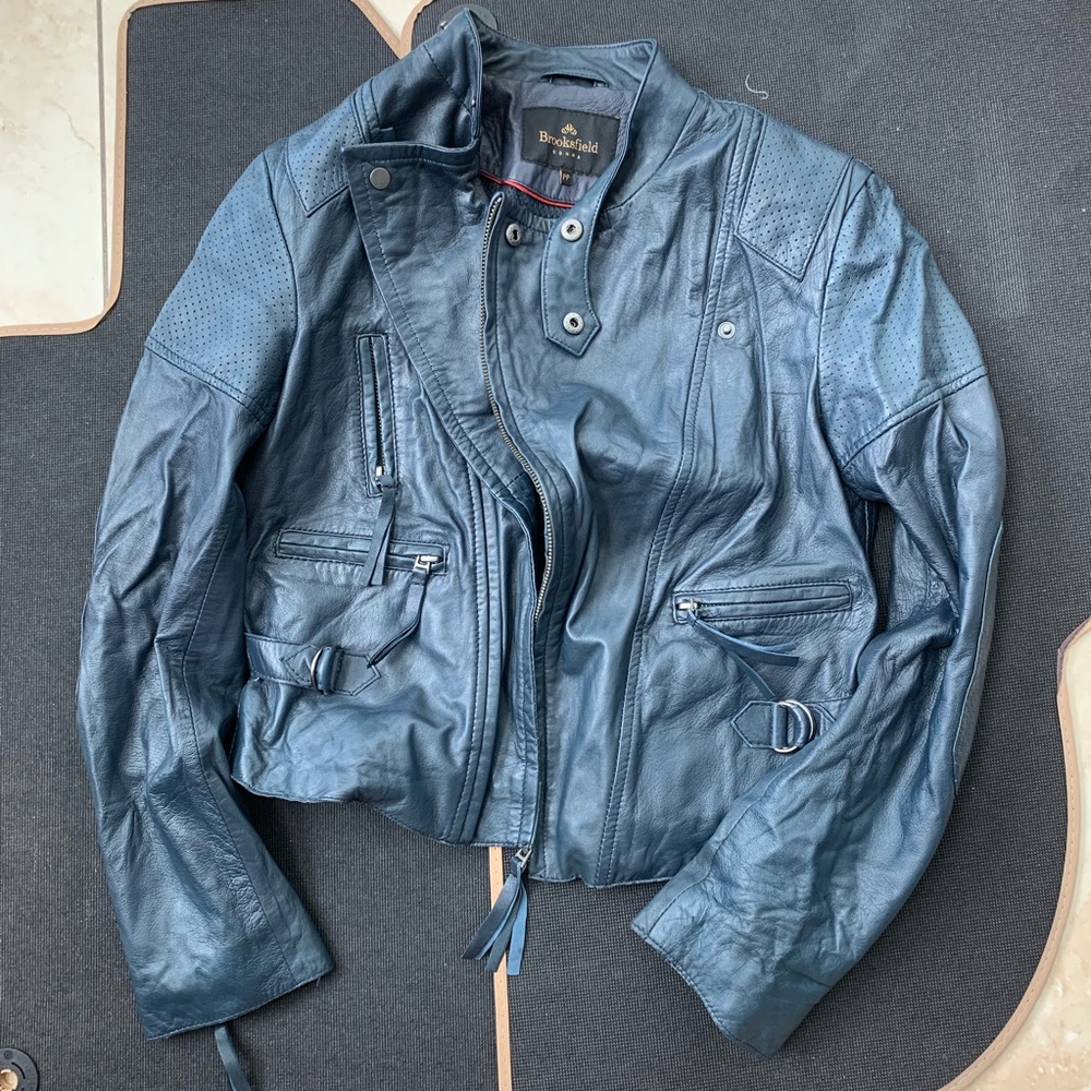 Leather jacket